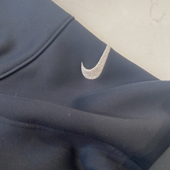Nike Men’s Golf Zip Fleece- Size L - Picture 4 of 6